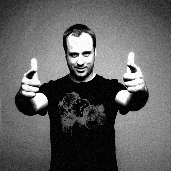 Christian Smith @ Chus & Ceballos’s In Stereo Week 21 (Womb Tokyo, Japan 2015-05-01) 2015-05-24 Best Tracks Chart